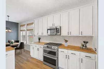 4013 Standridge Drive, The Colony, TX 75056 - Photo 10