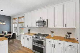 4013 Standridge Dr, The Colony, TX 75056 - Photo 10