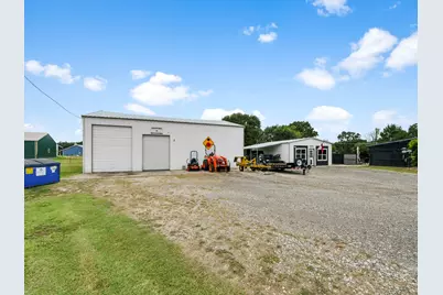 9867 Dripping Springs Road, Denison, TX 75021 - Photo 40