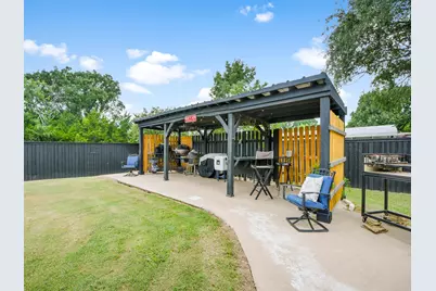 9867 Dripping Springs Road, Denison, TX 75021 - Photo 38