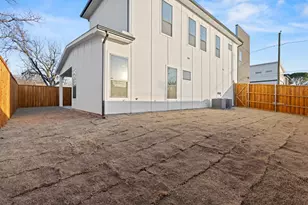 1967 Gallagher St, Dallas, TX 75212 - Photo 34