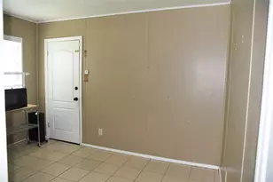 856 Renfro Dr, White Settlement, TX 76108 - Photo 6