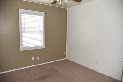 856 Renfro Drive, White Settlement, TX 76108 - Photo 12