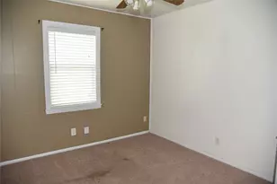 856 Renfro Dr, White Settlement, TX 76108 - Photo 12