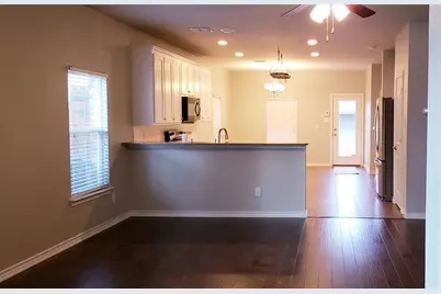 3426 W 4th Street, Fort Worth, TX 76107 - Photo 2