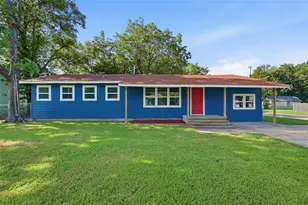 718 W Belden St, Sherman, TX 75092 - Photo 1