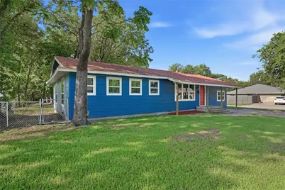 718 W Belden Street, Sherman, TX 75092 - Photo 2