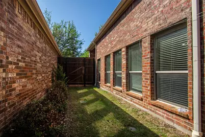 9754 Boyton Canyon Road, Frisco, TX 75035 - Photo 20
