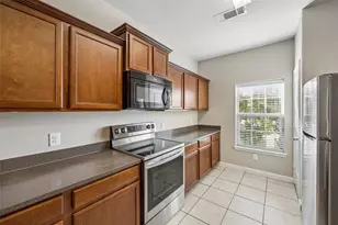 4709 Cedar Springs Dr, Fort Worth, TX 76179 - Photo 4