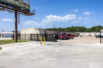 5985 Fall Creek Highway, Granbury, TX 76049 - Photo 22