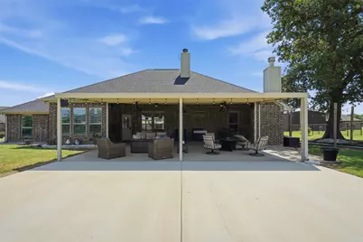 205 Lavender Court, Springtown, TX 76082 - Photo 32