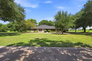 2000 Crisp Rd, Ennis, TX 75119 - Photo 4
