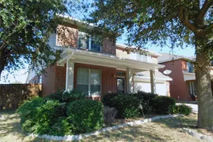 316 Hummingbird Dr, Little Elm, TX 75068 - Photo 2