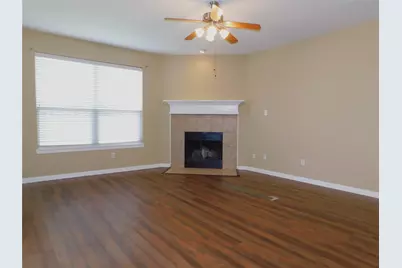 316 Hummingbird Drive, Little Elm, TX 75068 - Photo 14