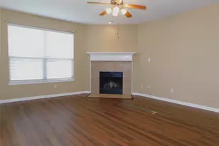 316 Hummingbird Dr, Little Elm, TX 75068 - Photo 14