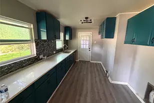 2028 E Jones St, Sherman, TX 75090 - Photo 6