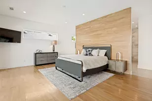 9915 Hurley Way, Dallas, TX 75220 - Photo 24