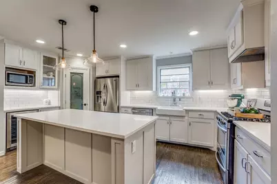 6711 Kingsbury Drive, Dallas, TX 75231 - Photo 12