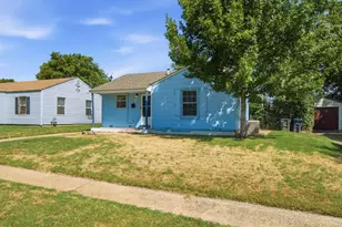 2529 Shropshire St, Fort Worth, TX 76105 - Photo 2
