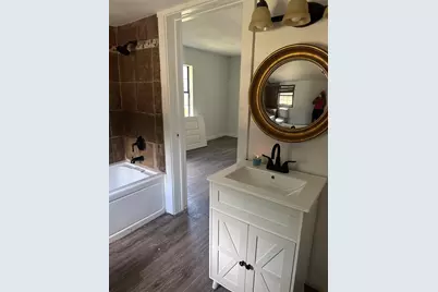 904 E Calhoun Street, Rice, TX 75155 - Photo 8