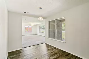 1021 Usher St, Benbrook, TX 76126 - Photo 4