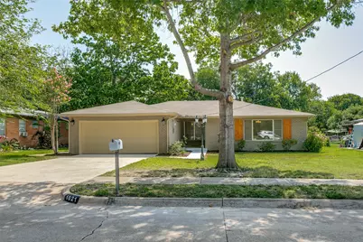1021 Usher Street, Benbrook, TX 76126 - Photo 24