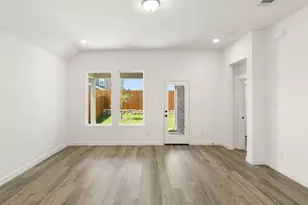 641 Tyronza Dr, Justin, TX 76247 - Photo 10