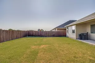 328 Ardsley Ln, Princeton, TX 75407 - Photo 24