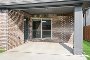 921 Ridgehurst Dr, Godley, TX 76044 - Photo 24