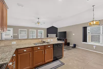 1336 Shelley Drive, Burleson, TX 76028 - Photo 10
