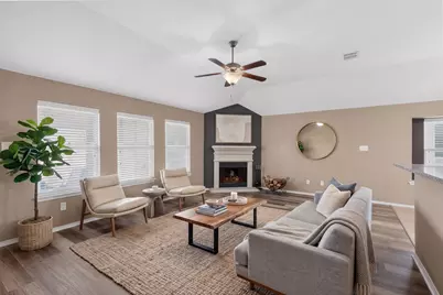 1336 Shelley Drive, Burleson, TX 76028 - Photo 4