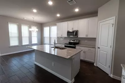 507 Reatta Drive, Justin, TX 76247 - Photo 12