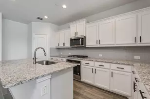 6805 Andrew Dr, North Richland Hills, TX 76180 - Photo 6