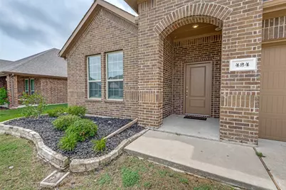 424 Baltimore Avenue, Fate, TX 75189 - Photo 2