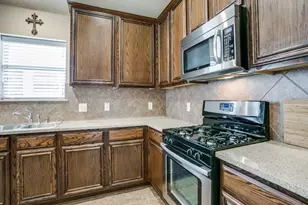5004 Promised Land Dr, McKinney, TX 75071 - Photo 6