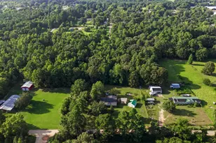 1205 County Line Rd, Troup, TX 75789 - Photo 34