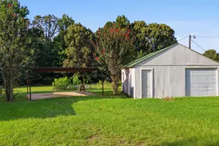 1205 County Line Rd, Troup, TX 75789 - Photo 2