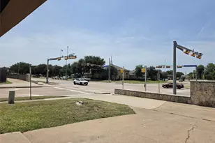 936 E Berkeley Dr, Richardson, TX 75081 - Photo 22
