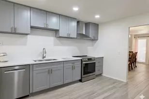 936 E Berkeley Dr, Richardson, TX 75081 - Photo 10
