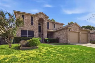 908 Chauvin Dr, Cedar Hill, TX 75104 - Photo 2