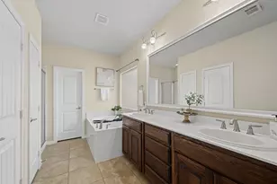 7028 San Antonio Dr, Fort Worth, TX 76131 - Photo 14