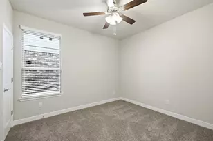 412 Hogan Dr, Denton, TX 76210 - Photo 34