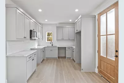 2626 Burger Avenue, Dallas, TX 75215 - Photo 6