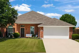 5845 Lamb Creek Dr, Fort Worth, TX 76179 - Photo 1