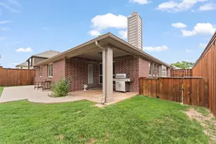 1000 Longhorn Drive, Aubrey, TX 76227 - Photo 24