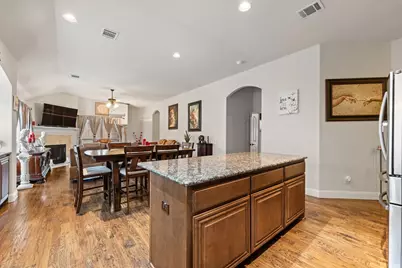 1000 Longhorn Drive, Aubrey, TX 76227 - Photo 10