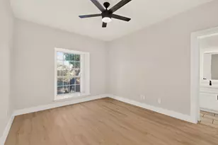 8600 Coppertowne Ln, Dallas, TX 75243 - Photo 18