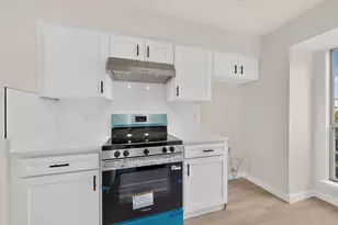 8600 Coppertowne Ln, Dallas, TX 75243 - Photo 16