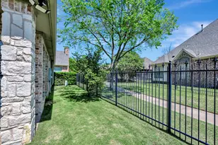 221 Versailles Ln, Keller, TX 76248 - Photo 32