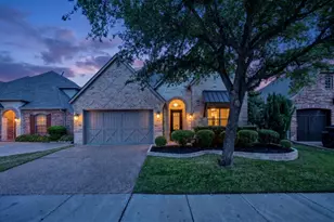 221 Versailles Ln, Keller, TX 76248 - Photo 2